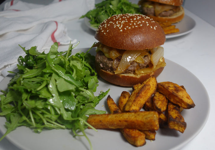 Recipe: Burger with Honey-Caramelized Onions